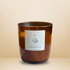 Braune Glasduftkerze Essentials Candles Lime & Sandalwood, 180 ml, mit weißem Etikett